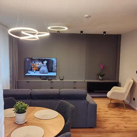 Alpine Escape Design Detelina Bansko