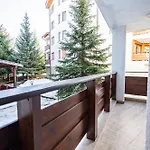Alpine Escape Design Detelina Апартамент