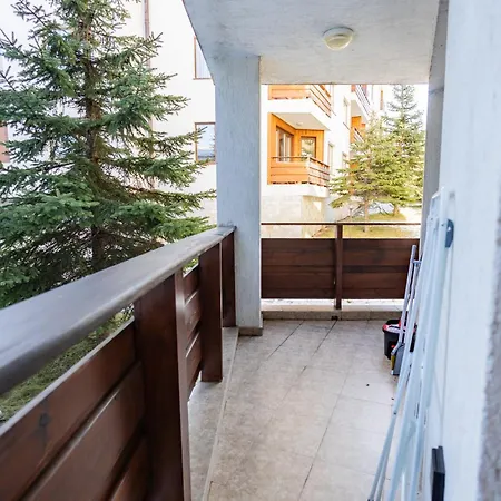 Апартаменти Alpine Escape Design Detelina Бансько